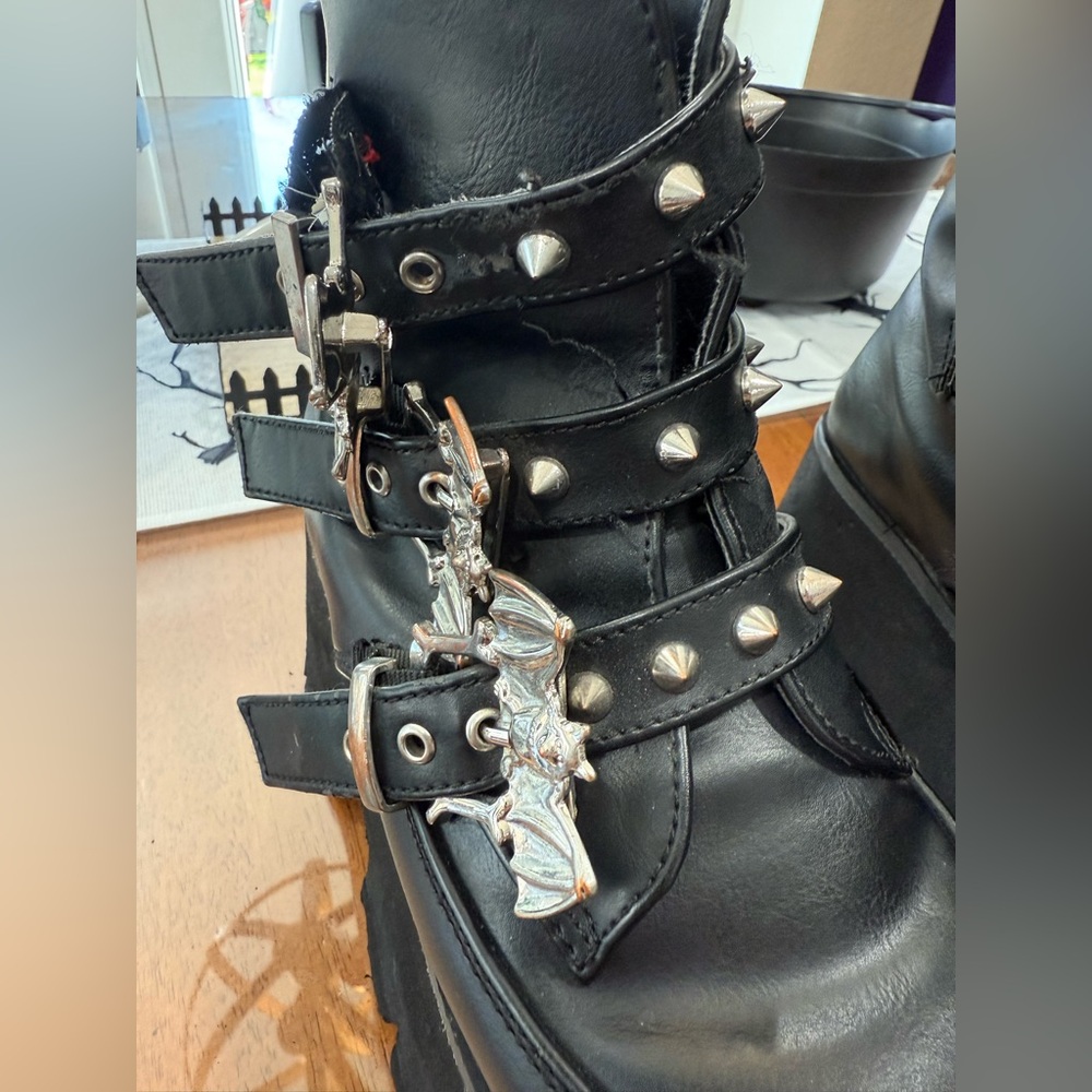 🖤 Demonia Ashes-55 Platform Boots ❤️ - Picture 9 of 10